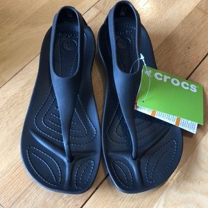 NWT CROCS sexi flip sandals